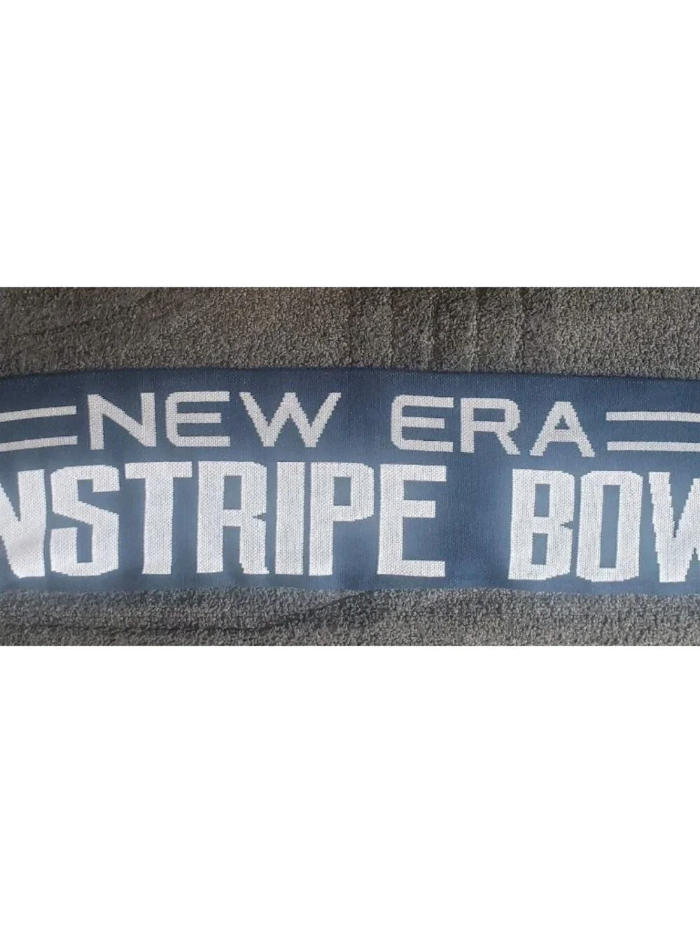 New Era Pinstripe Bowl Adult Yankees Stadium Blue White Scarf